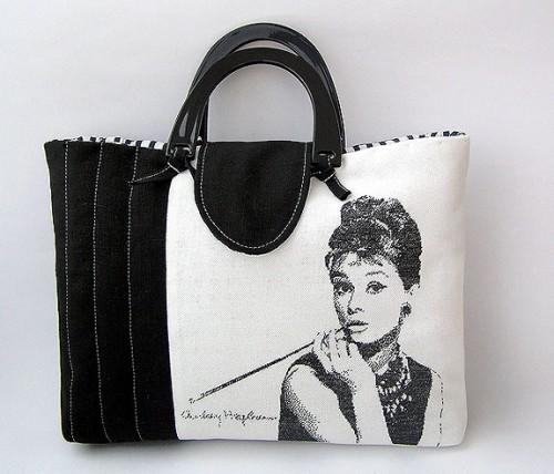 Как украсить сумку своими руками кожаную. Сумки своими руками