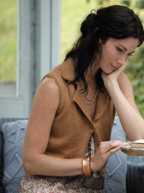 С чем носить трикотажную жилетку. С чем носить удлиненный жилет без рукавов летом 31 С чем носить трикотажную жилетку. С чем носить удлиненный жилет без рукавов летом 31