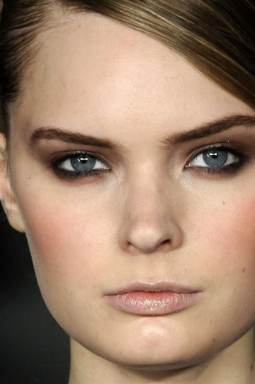 Смоки айс для глубоко посаженных глаз пошагово. Учитывайте свой цветотип