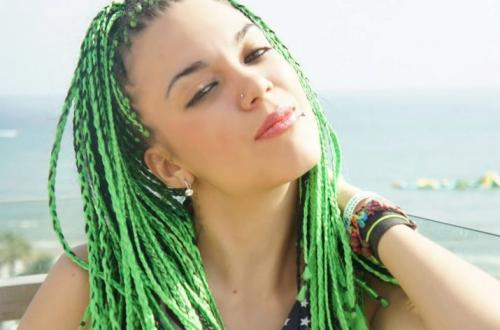 Косы с искусственными прядями. Искусственный материал 04 Косы с искусственными прядями. Искусственный материал 04