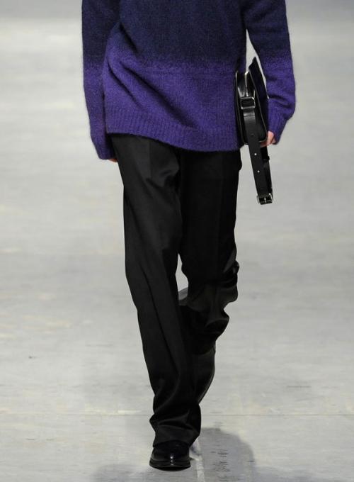 Джинсы с подворотом мужские. Как красиво подвернуть мужские джинсы. Модные модели сезона 2019