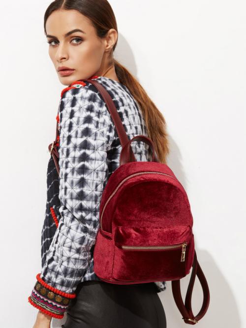 Рюкзак и каблуки. С чем носить красный рюкзак — тренд всех сезонов (более 40 фото)