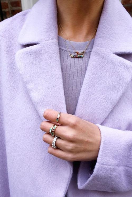 Лавандовый цвет в одежде кому идет. Модные цвета - лавандовый