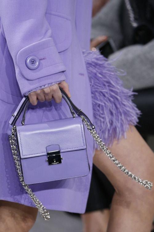 Лавандовый цвет в одежде кому идет. Модные цвета - лавандовый