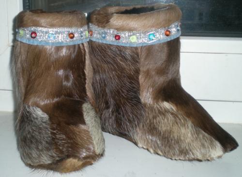 Как украсить унты своими руками. Как шить унты