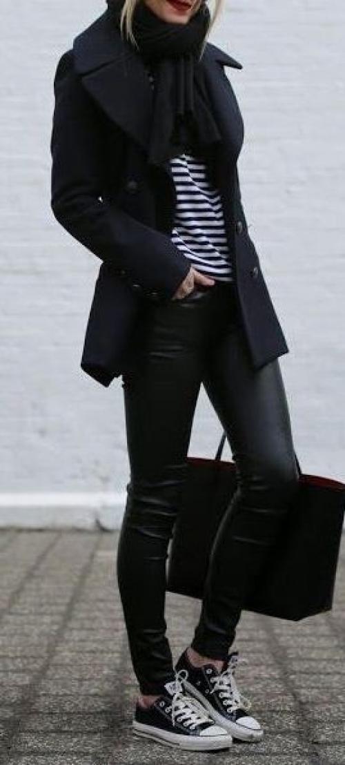 С какой обувью носить кожаные брюки зимой. С чем носить кожаные штаны