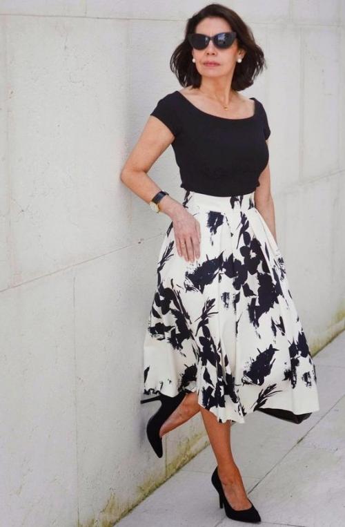 Базовый гардероб сорокалетней женщины. Гардероб, который делает женщину после 40-50 лет моложе