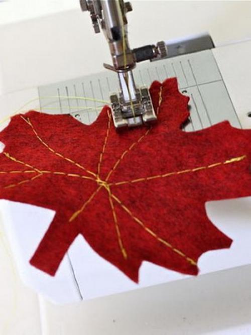 Украшения на платье своими руками. Как украсить платье бусинами своими руками 27 Украшения на платье своими руками. Как украсить платье бусинами своими руками 27