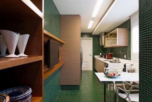 Желтый цвет кому идет. Цвет солнца и золота: как подобрать желтый цвет в одежде по цветотипу 06