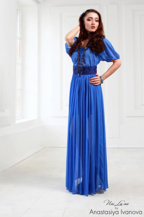 Если в одежде преобладает синий цвет. Синий цвет в одежде: его влияние на нашу жизнь