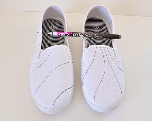 Как украсить мокасины своими руками. Декорируем белые мокасины