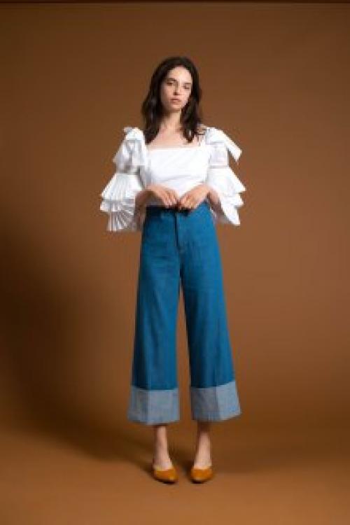 Модны ли сейчас подвороты. Подвороты на джинсах в 2019 году: пройдет ли мода на них?