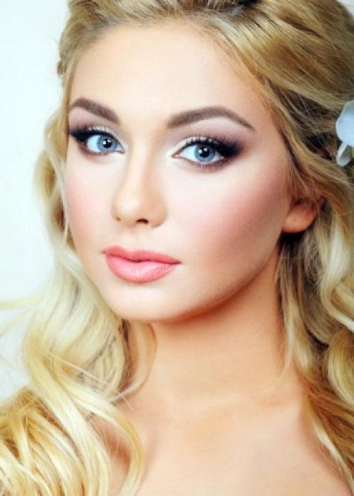 Макияж вечерний для глаз. Каким должен быть красивый вечерний макияж: особенности и пошаговые советы 11 Макияж вечерний для глаз. Каким должен быть красивый вечерний макияж: особенности и пошаговые советы 11