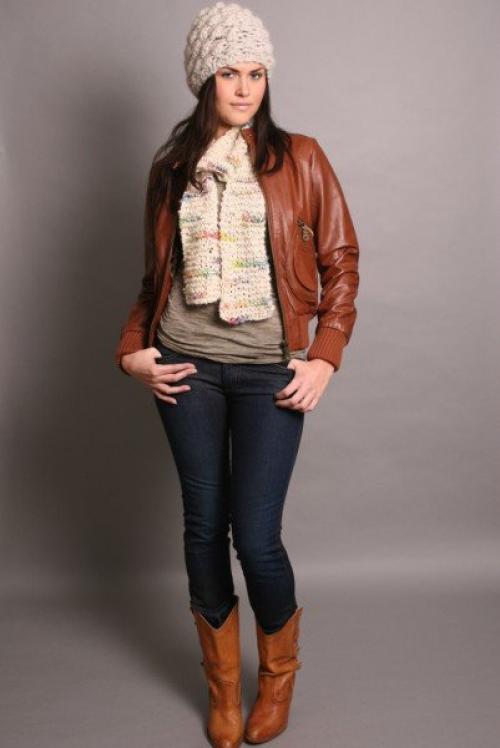 Шапка к синей куртке. Подбираем шапку к куртке по цвету