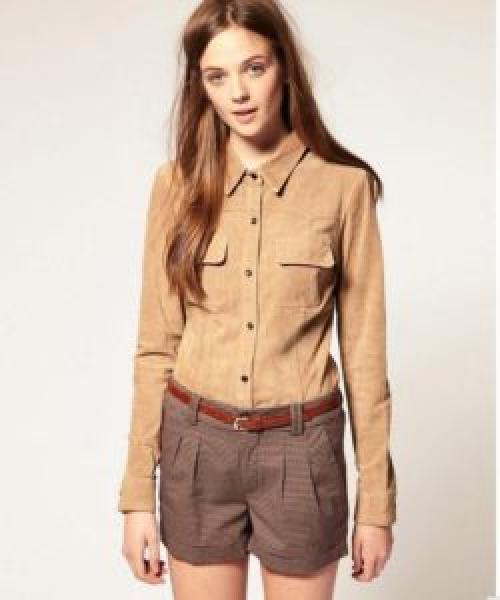 Брюки замшевые с чем носить. С чем носить замшевые вещи: советы стилистов