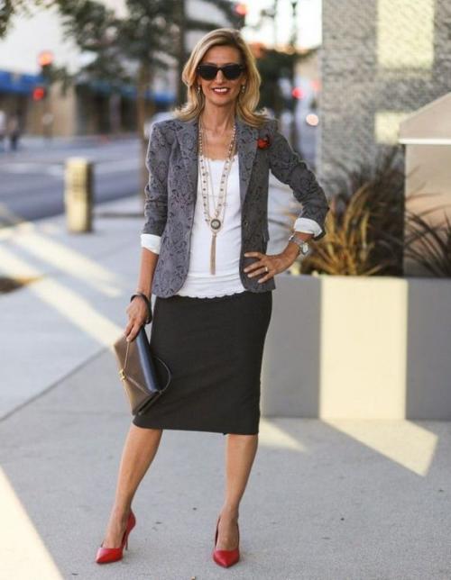 Обувь для женщин 40 лет. Офисный лук