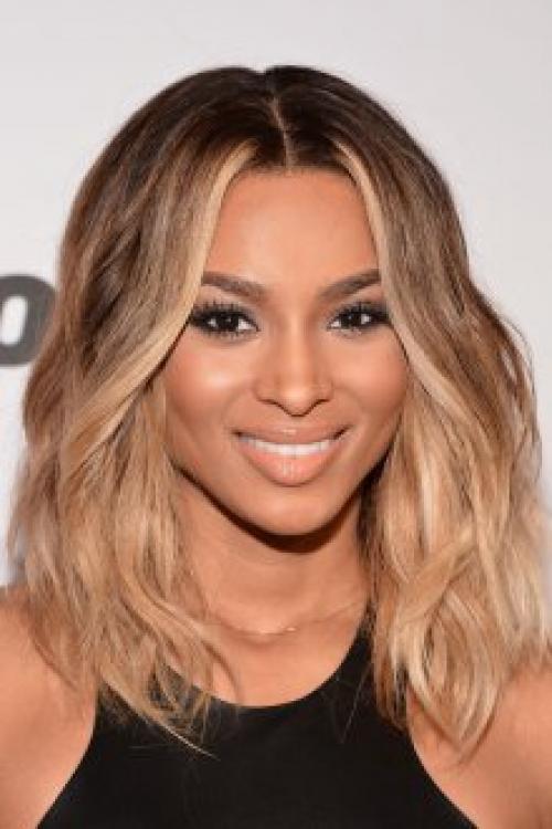 Из белого в русый без зелени краской эстель. Блондинка становится русой