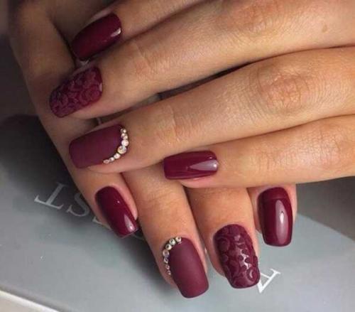 Маникюр под платье цвета марсала. Фото маникюра под платье цвета марсала 02 Маникюр под платье цвета марсала. Фото маникюра под платье цвета марсала 02