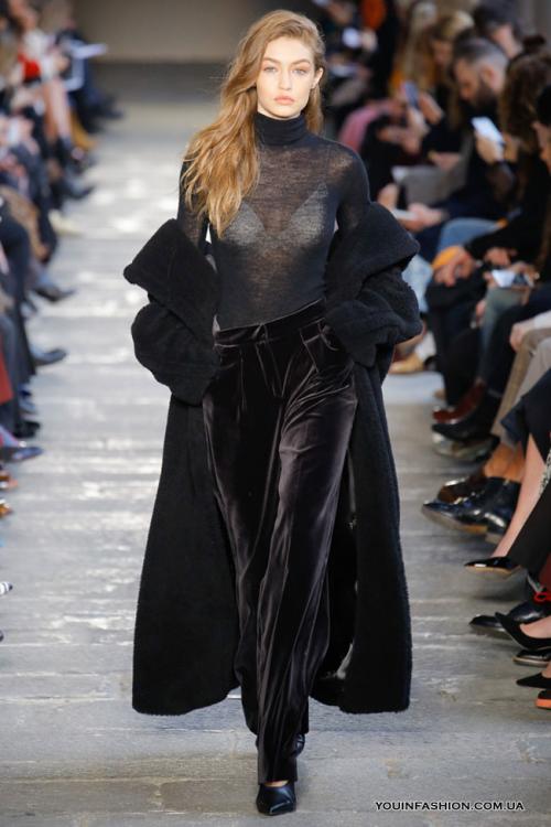 Луки с бархатными брюками. С чем носить бархатные брюки, чтобы покорить Fusion-мир