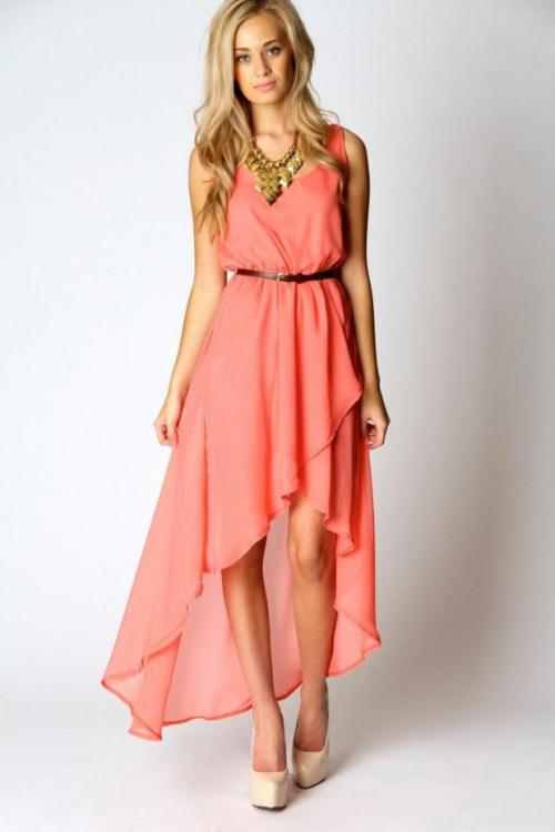 Коралловое платье. О том, какие украшения подойдут к коралловому платью, фото