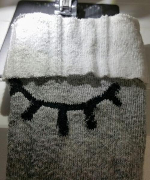 Как сделать гольфы выше колена. Разбираем кладовку и делаем носки и гольфы из старых колготок