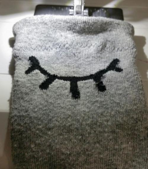 Как сделать гольфы выше колена. Разбираем кладовку и делаем носки и гольфы из старых колготок