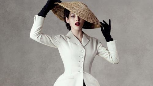 Кто ввёл моду стиль New Look. 7 потрясающих образов в стиле New Look, которые сделают вас утонченной и элегантной.