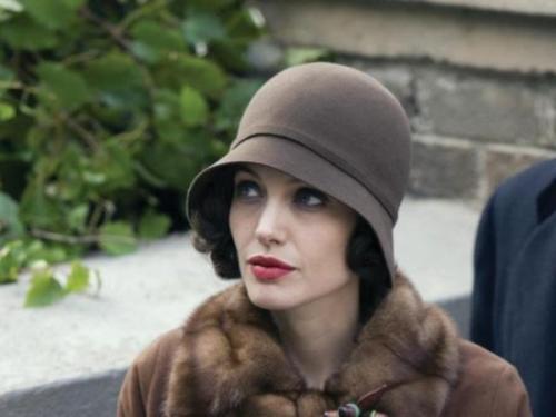 Шапки для круглого лица 2019. Основные принципы выбора головных уборов после 50 лет