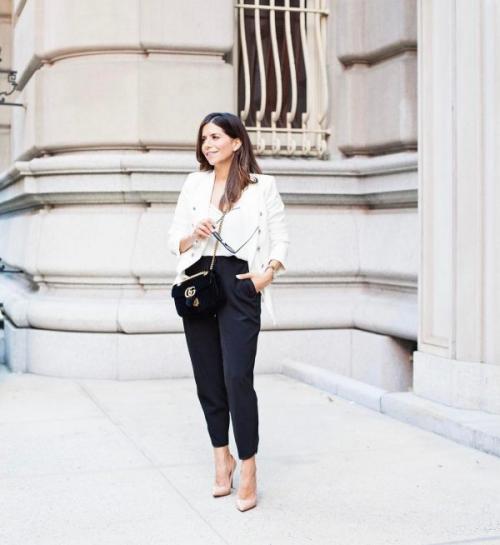 Мода для женщин з. Прекрасные женщины в 40 и одежда