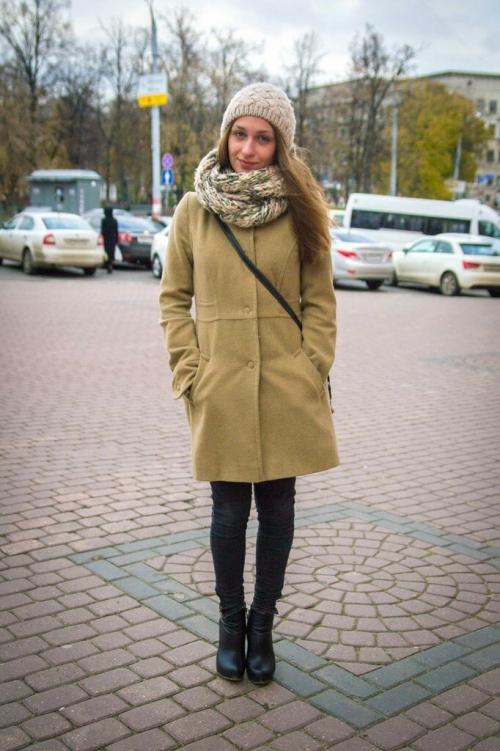 Головной убор под пальто женское. Как правильно подобрать шапку, шарф и перчатки к пальто. Простые правила