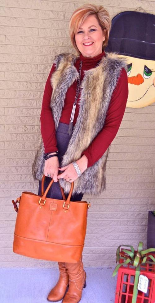 Осенняя одежда для женщин з.  Гардероб женщины за 50 лет на осень и зиму