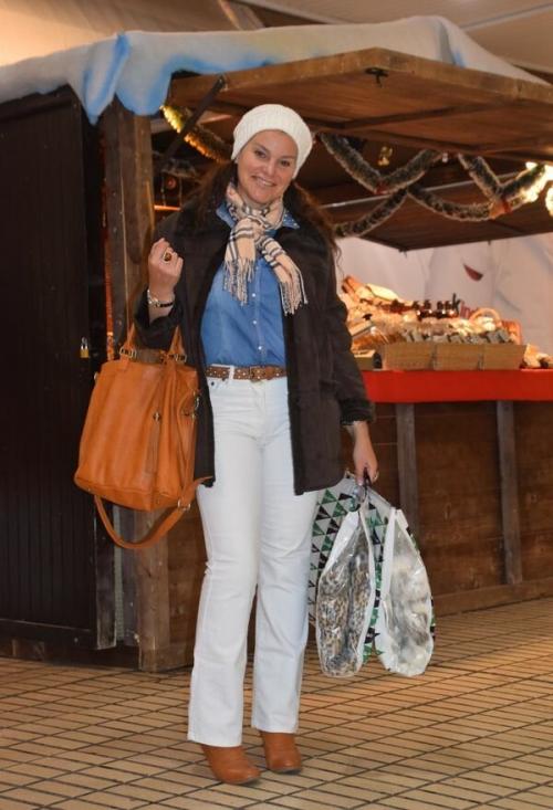 Головные уборы для пожилых женщин. Головные уборы для женщин за 60: модели, вариации