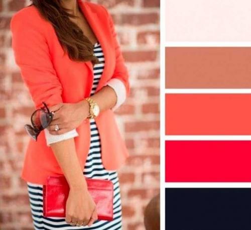 С чем носить коралловый шарф. Как сочетать коралловый цвет в одежде?