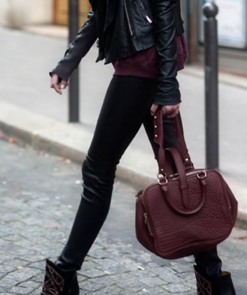 С чем носить золотую сумку. С какими деталями сочетать сумку? 08 С чем носить золотую сумку. С какими деталями сочетать сумку? 08