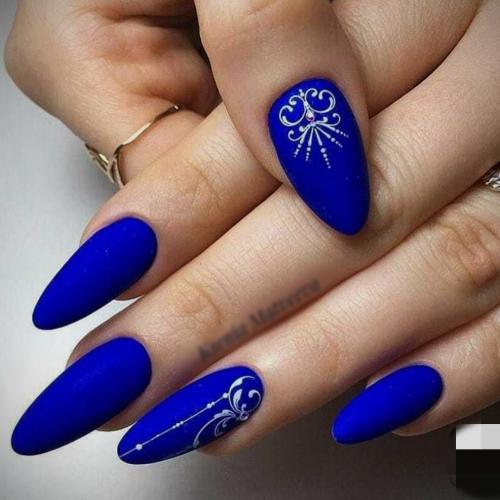Синий маникюр 2019. Маникюр 2019 | 10 оттенков синего