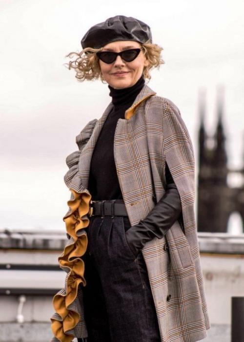 Уличная мода для женщин 40 лет. Прекрасные женщины в 40 и одежда 14 Уличная мода для женщин 40 лет. Прекрасные женщины в 40 и одежда 14