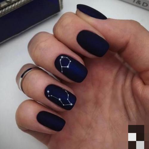 Синий маникюр 2019. Маникюр 2019 | 10 оттенков синего