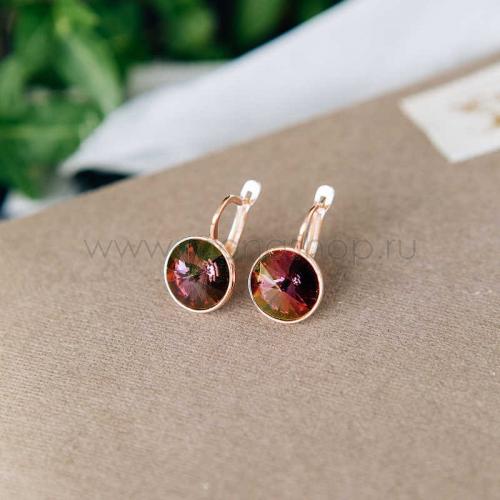 Серьги под бордовое платье. Какие украшения выбирать к бордовому платью и другим нарядам