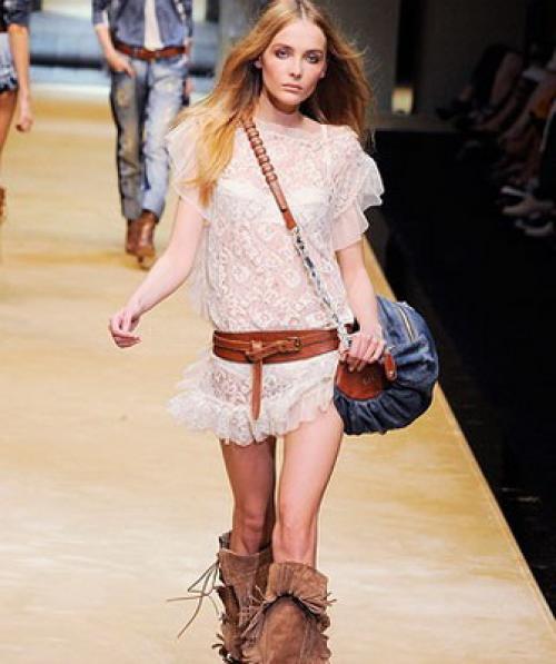 С чем носить золотую сумку. С какими деталями сочетать сумку? 12 С чем носить золотую сумку. С какими деталями сочетать сумку? 12