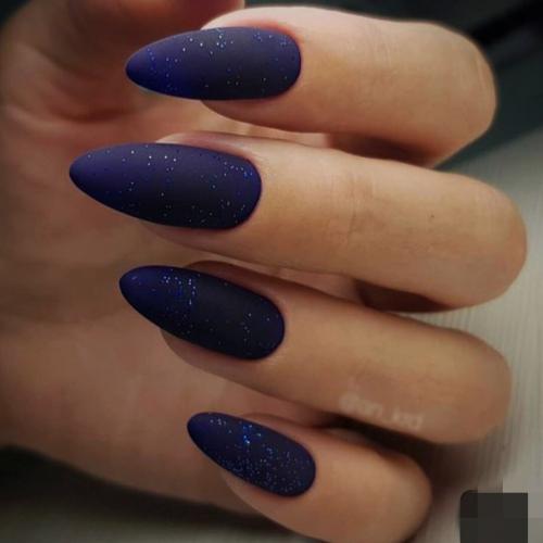 Синий маникюр 2019. Маникюр 2019 | 10 оттенков синего