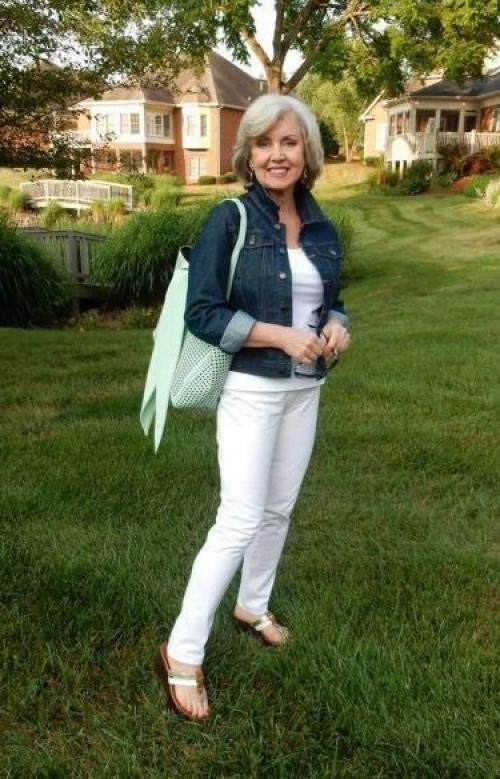 Зимняя одежда для женщин 50 лет. Модные куртки для тех, кому за 50!