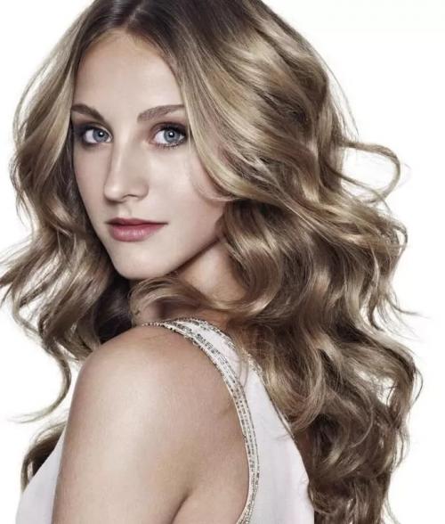 Как выйти из блондинки в натуральный цвет волос. Как подобрать цвет волос после осветления