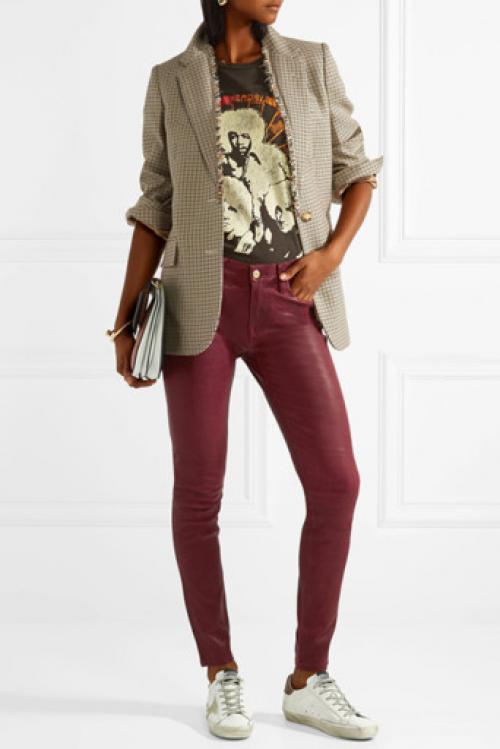 Как должны сидеть кожаные брюки. Актуальные цветовые решения