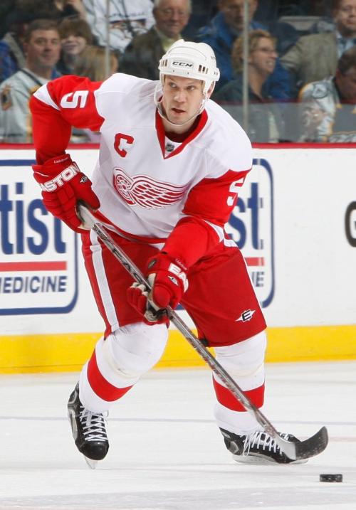 Знаменитые российские хоккеисты. Лучшие хоккеисты всех времен и народов