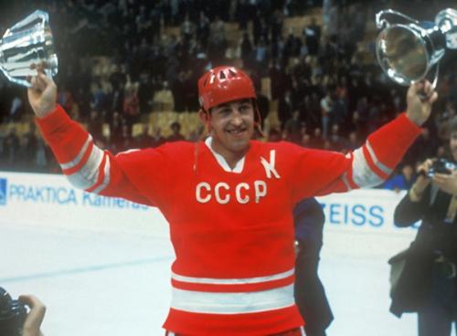 Знаменитые российские хоккеисты. Лучшие хоккеисты всех времен и народов