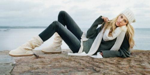 Красное платье и черные туфли. Аксессуары к красному платью 02