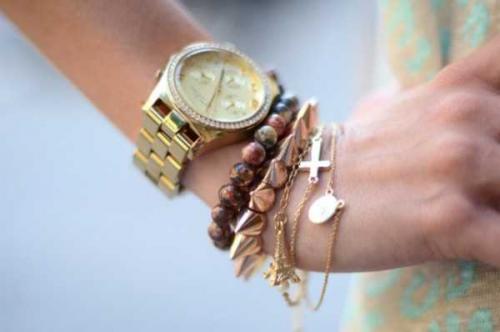 Как правильно носят часы. Как правильно носить часы по правилам этикета 10