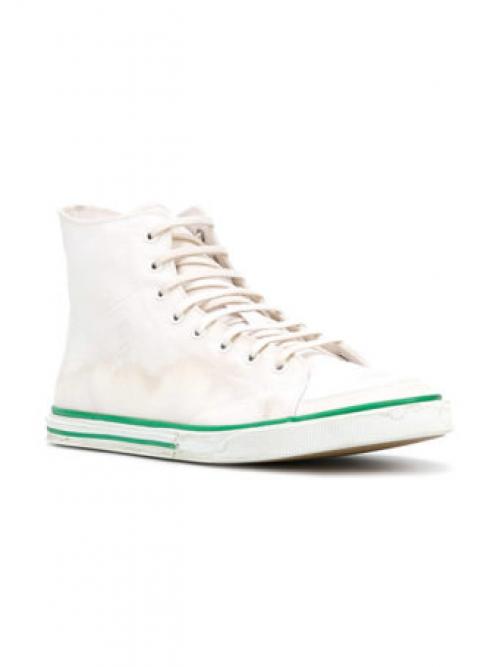 С чем носить красные конверсы мужчинам. Высокие кеды: обзор модных моделей