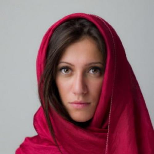 Как завязать шарф на голове вместо шапки. Как из палантина сделать головной убор