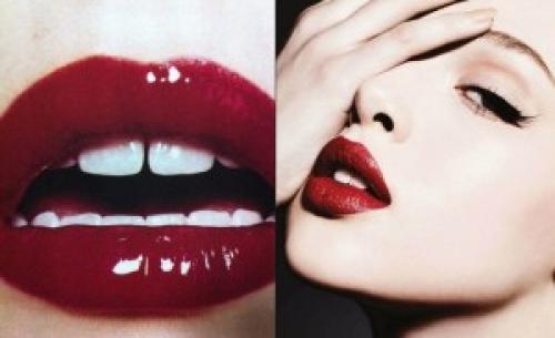 Винная помада. Модный макияж: вино на губах